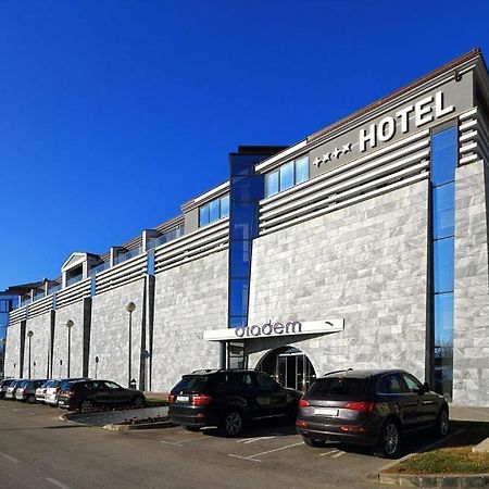 Hotel Diadem Omis Exterior photo
