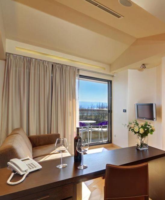 Hotel Diadem Omis Exterior photo