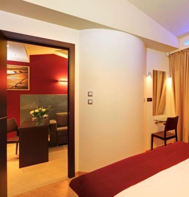 Hotel Diadem Omis Exterior photo